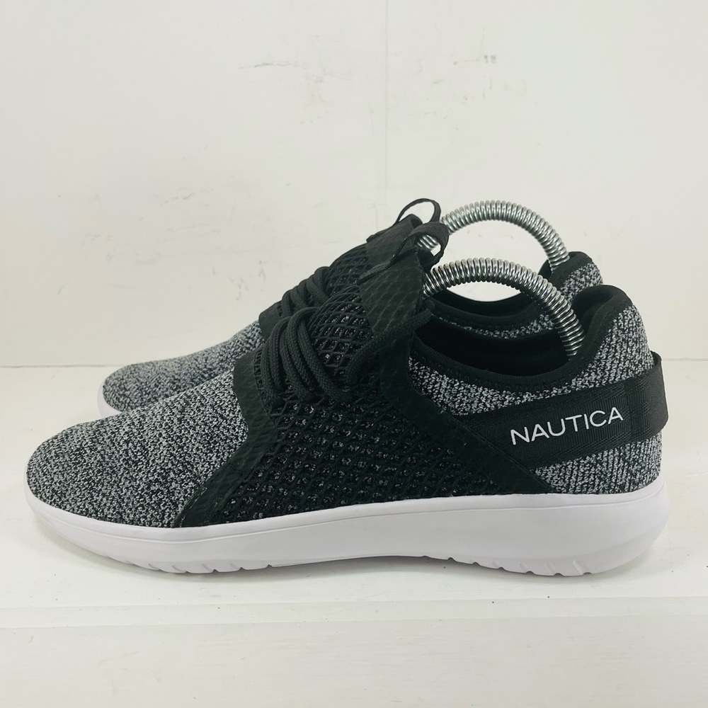 Nautica Kapalie Slip On Sneaker Women Size 9